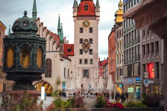 Small-Group Tours