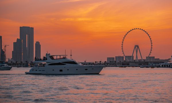 Dubai Cruises