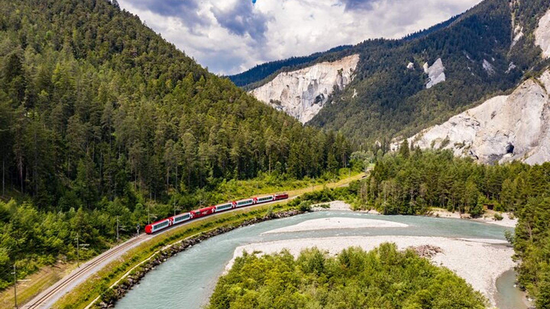 Basel: Small-Group Glacier Express, Swiss Alps, Lucerne Tour
