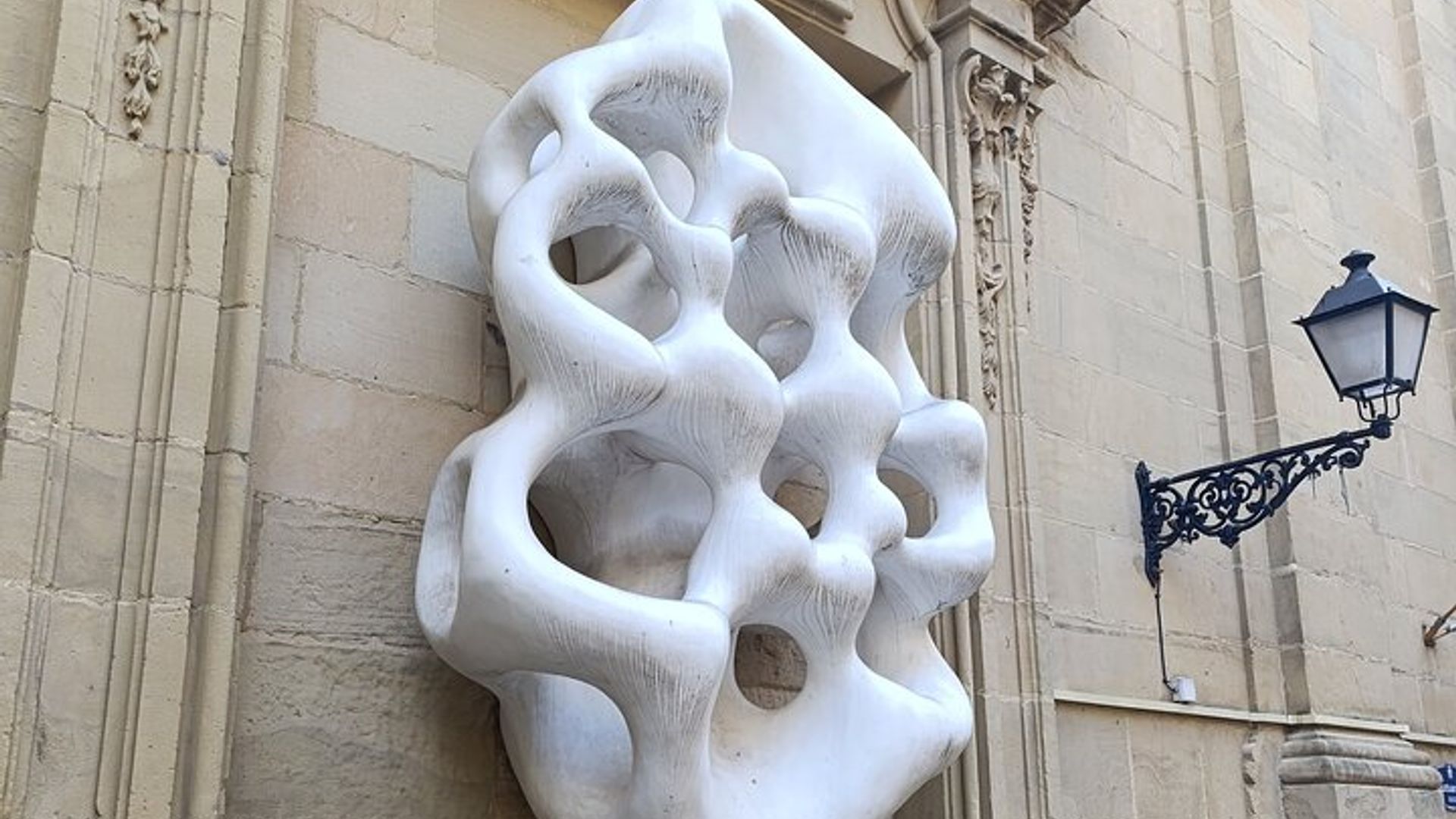 L'âme cachée de Saint-Sébastien : Art & Architecture (Privé)