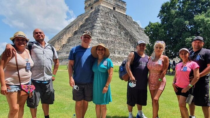 Early Access to Chichen Itza with optional pick-up