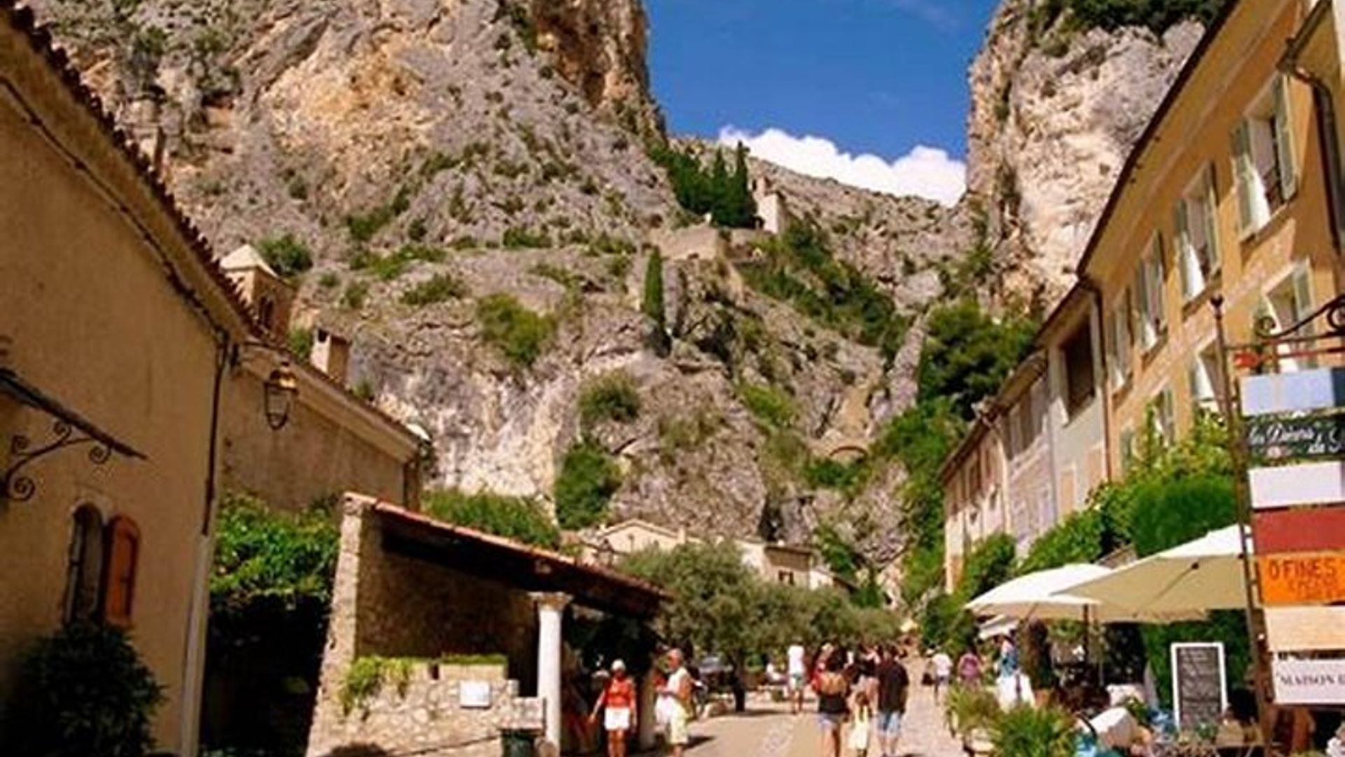 Excursión de un día a las gargantas del Verdon y Moustiers-Sainte-Marie desde Niza