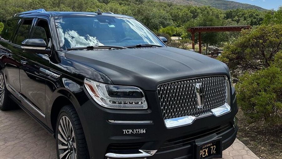 6-Hour Private Napa Wine Tour by Premium SUV (Up to 6 Guests)