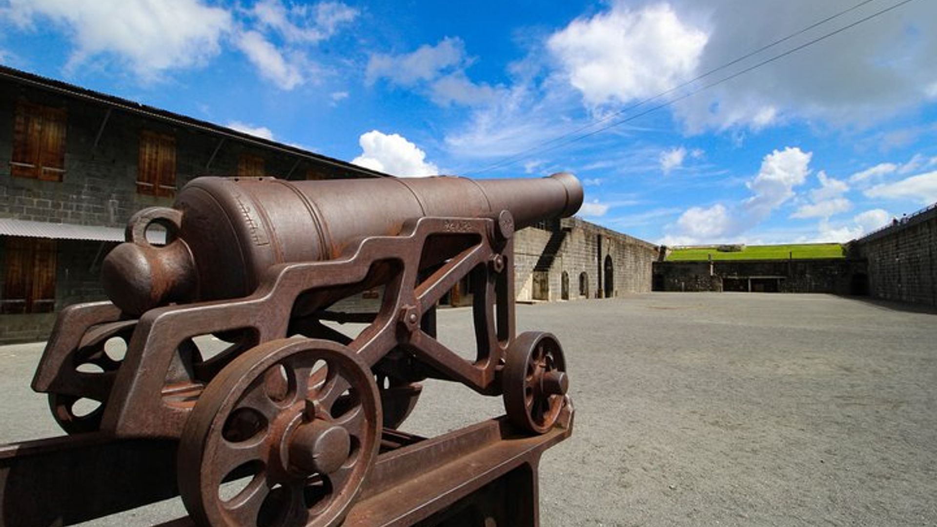 Mauritius City Tour with Private SUV and Guide