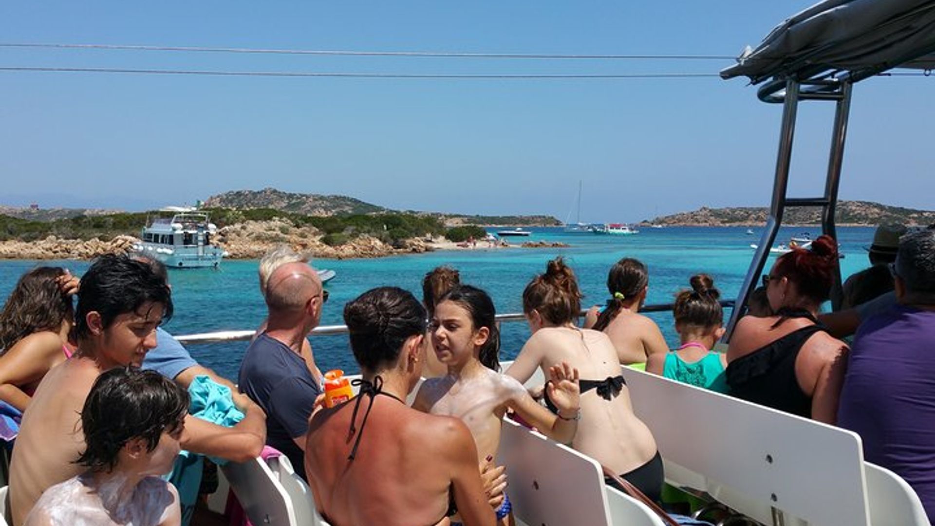 Daily 4 stop - boat excursion La Maddalena Archipelago