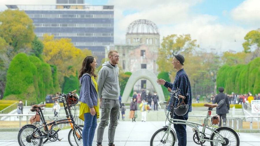 Hiroshima 2hr Peace Cycling Tour with Local Guide