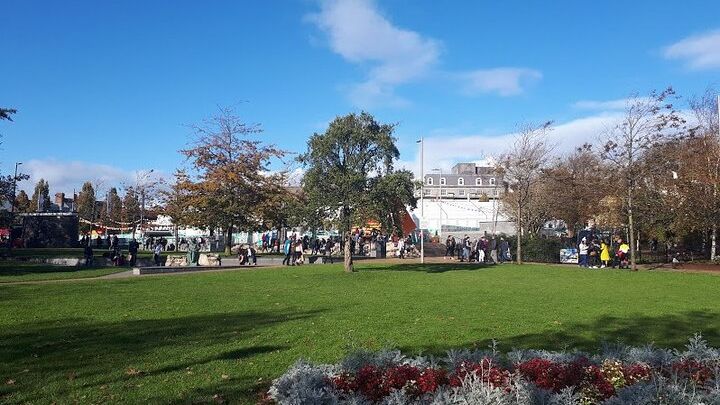 Galway Sightseeing Small-Group Walking Tour