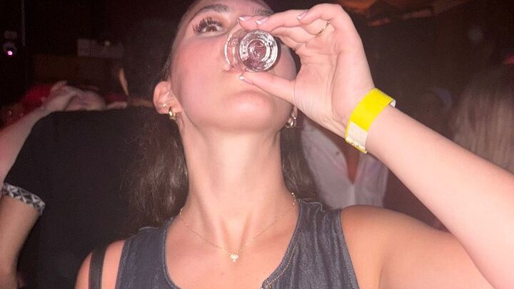 Guided Pub Crawl Night Tour at Tel Aviv