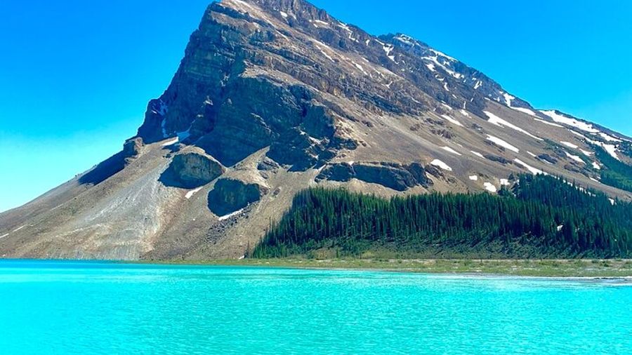 Lake Louise, Moraine Lake and the Icefields Parkway Full-Day Tour