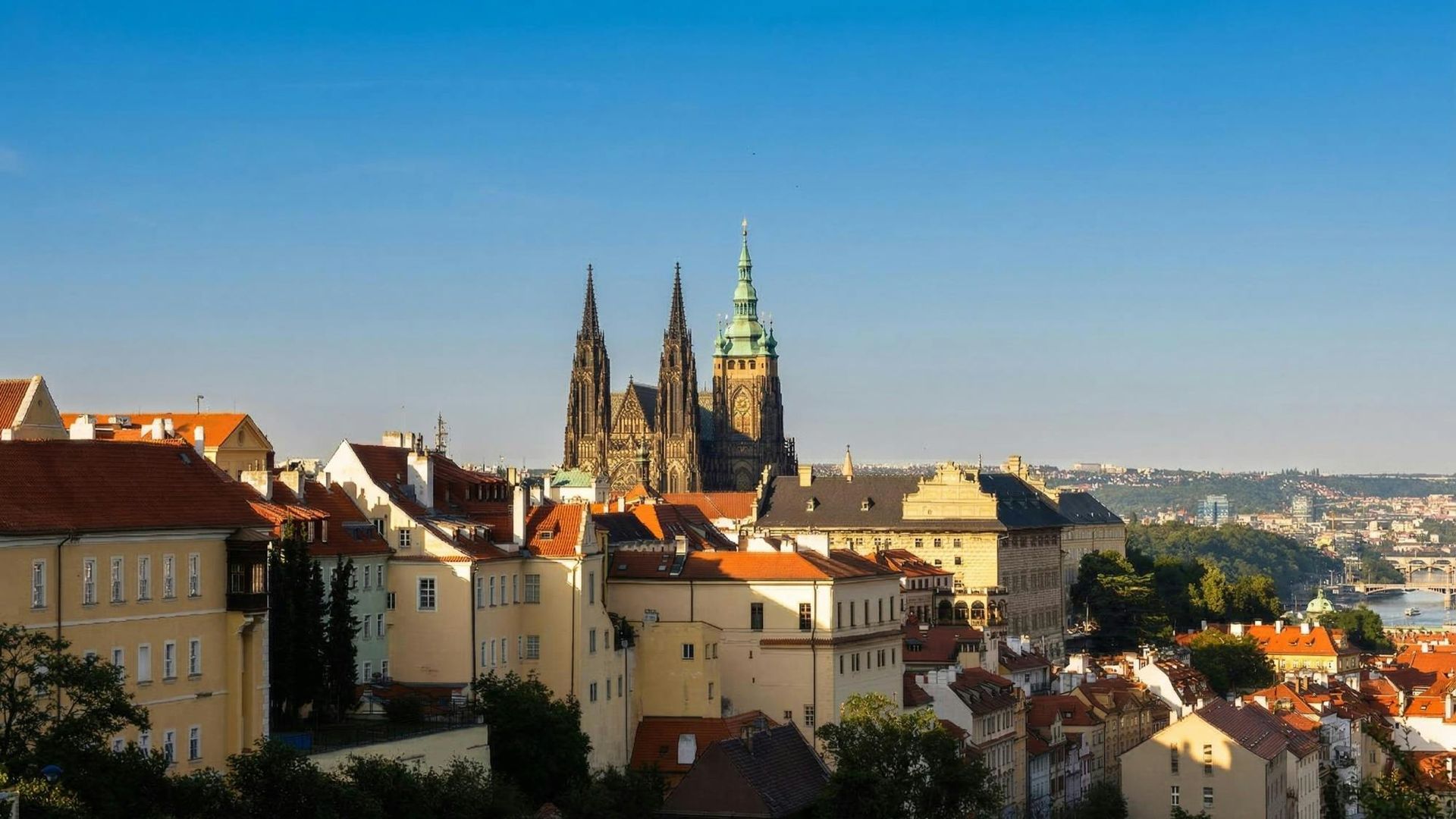 Prague Castle 30-minute guided introduction