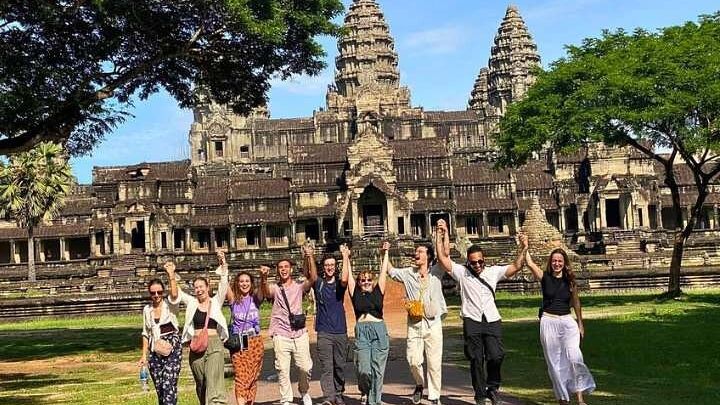 Angkor Temples Full-Day Small Group Tour with Sunset