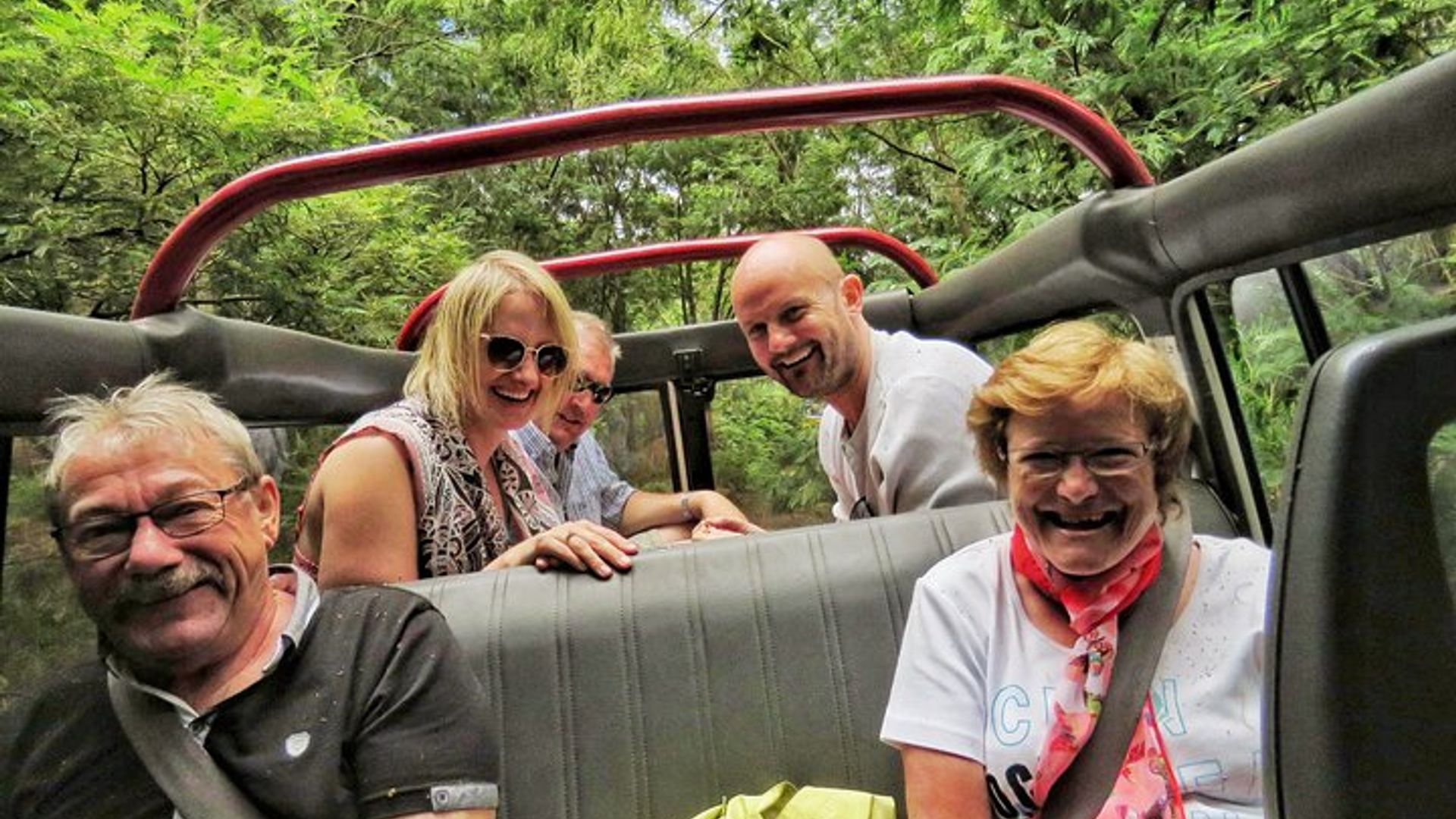 Wine & Cabo Girão Jeep Safari : Unveiling Madeira's Treasures