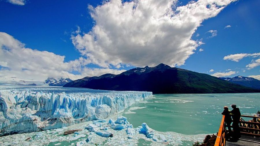 Perito Moreno Glacier Full-Day Tour With Boat Safari Option