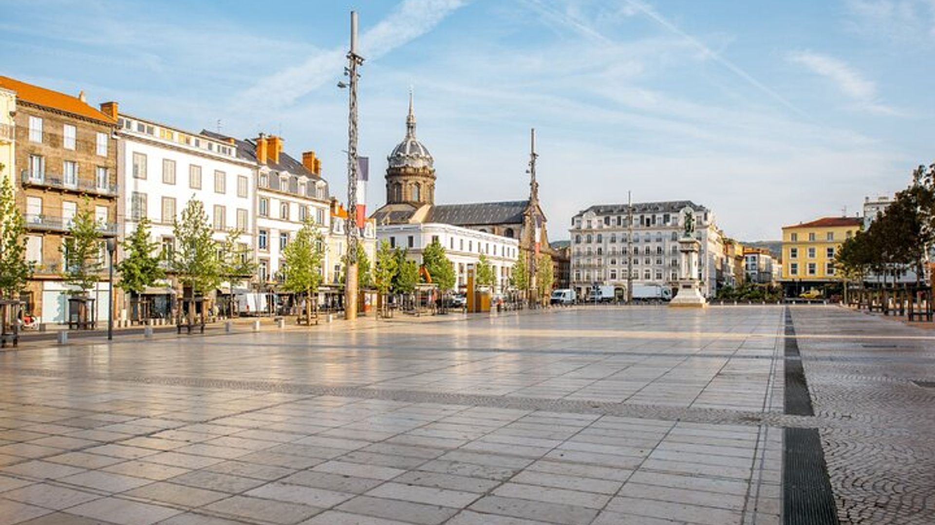 Clermont-Ferrand: Audiogeführter Stadtrundgang (2 Stunden 10 Minuten, 21 Audiotracks)