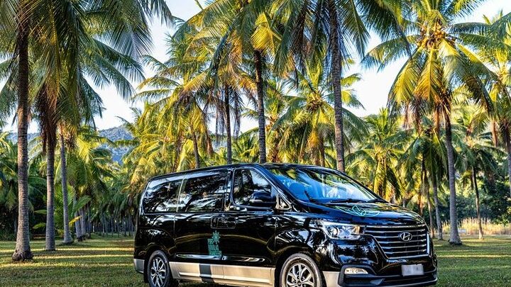 One-Way Private Transfer Between Cairns and Port Douglas