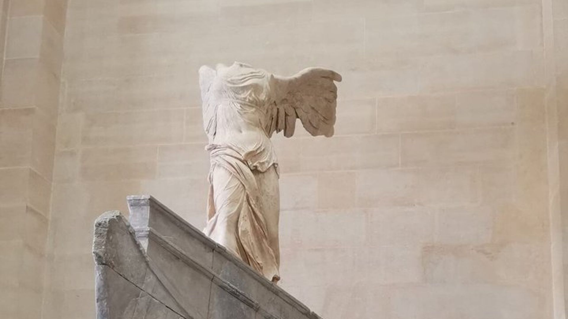 Skip the Line Guided Tour of Louvre Highlights