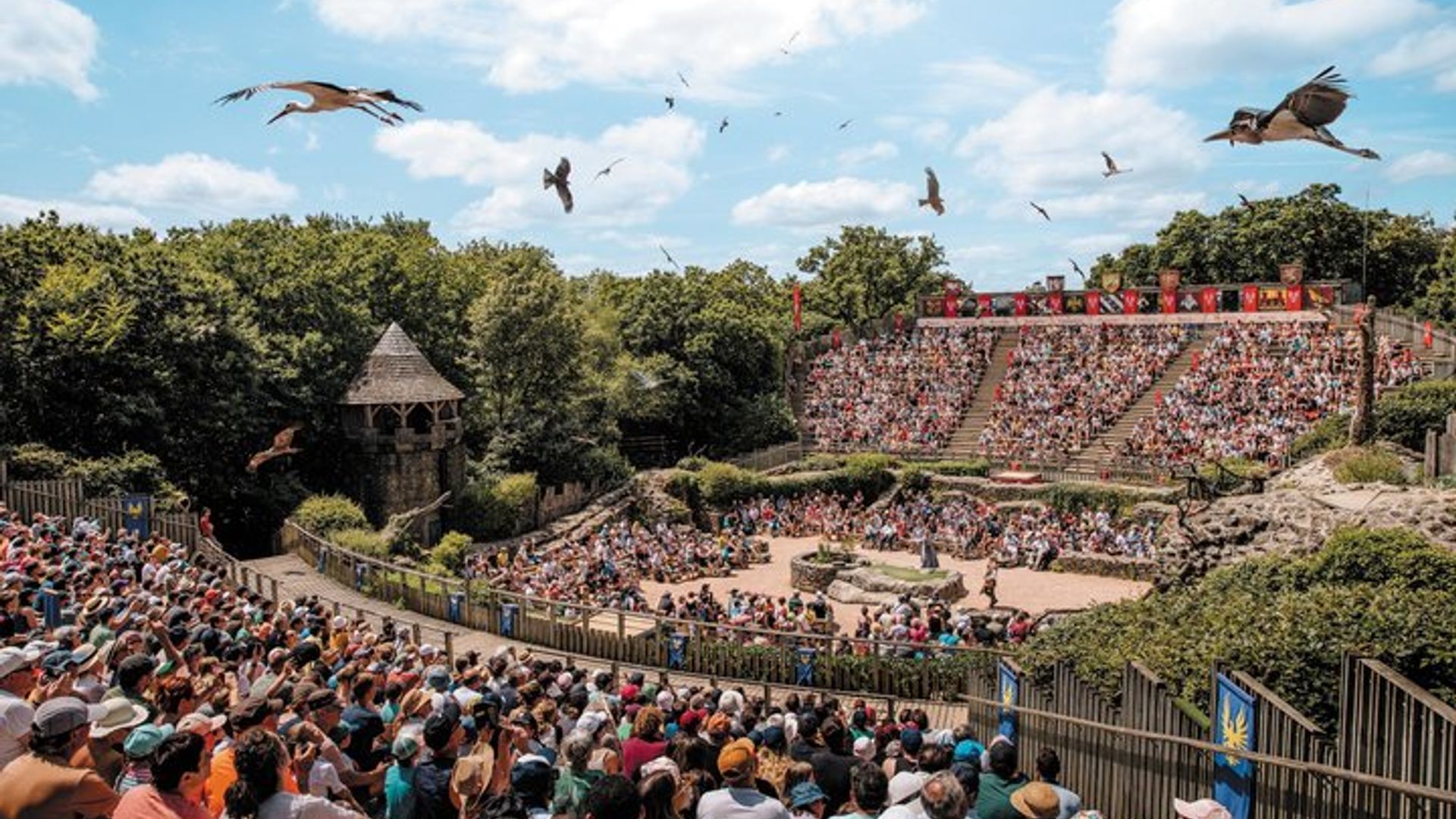 Entrada al Puy du Fou, un parque único en la región de Vendée