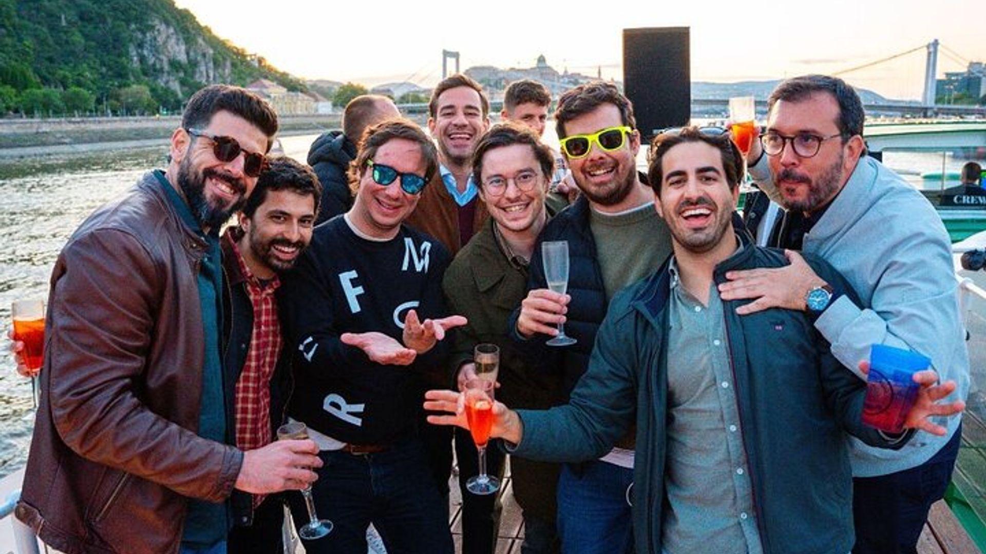 Budapeste: Cruzeiro ao pôr do sol no Danúbio com Prosecco