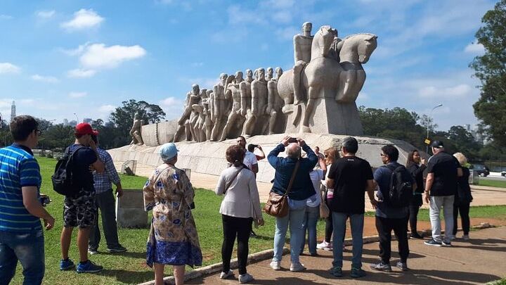 Sao Paulo: City Highlights Half-Day Small-Group Tour, Transit