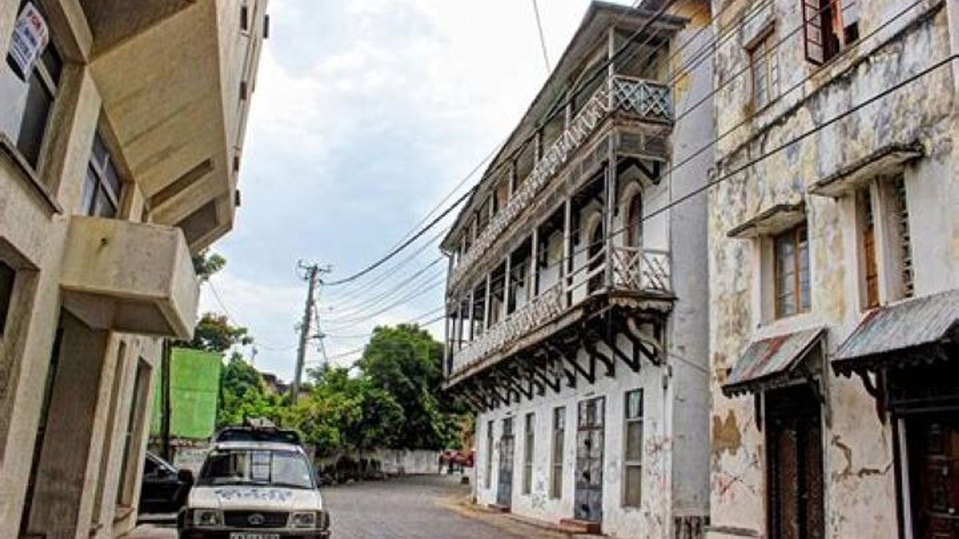 Privater ganztägiger Sightseeing-Landausflug nach Mombasa