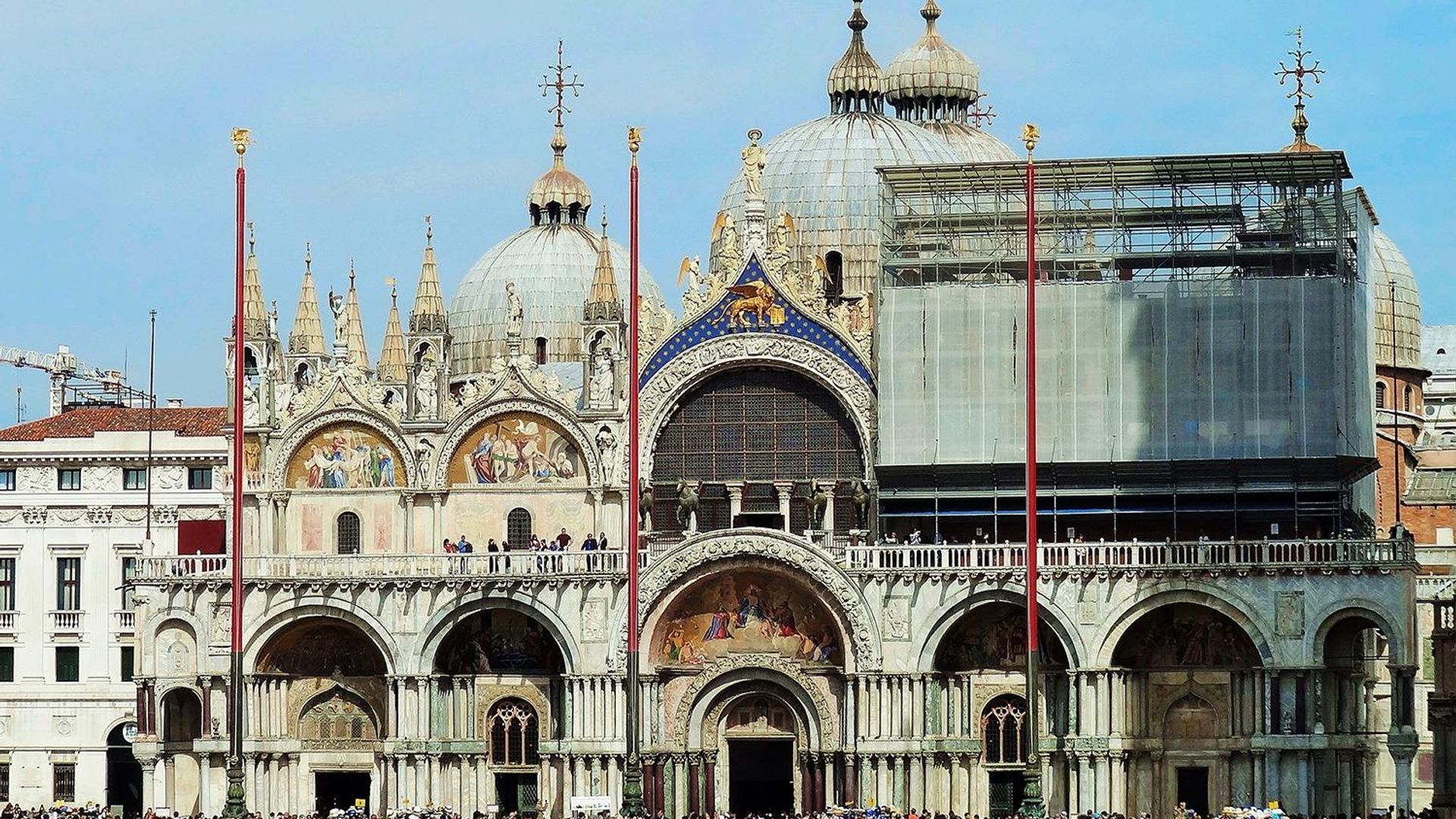 Guided visit to the St. Mark's Basilica with skip-the-line admission and Terrace