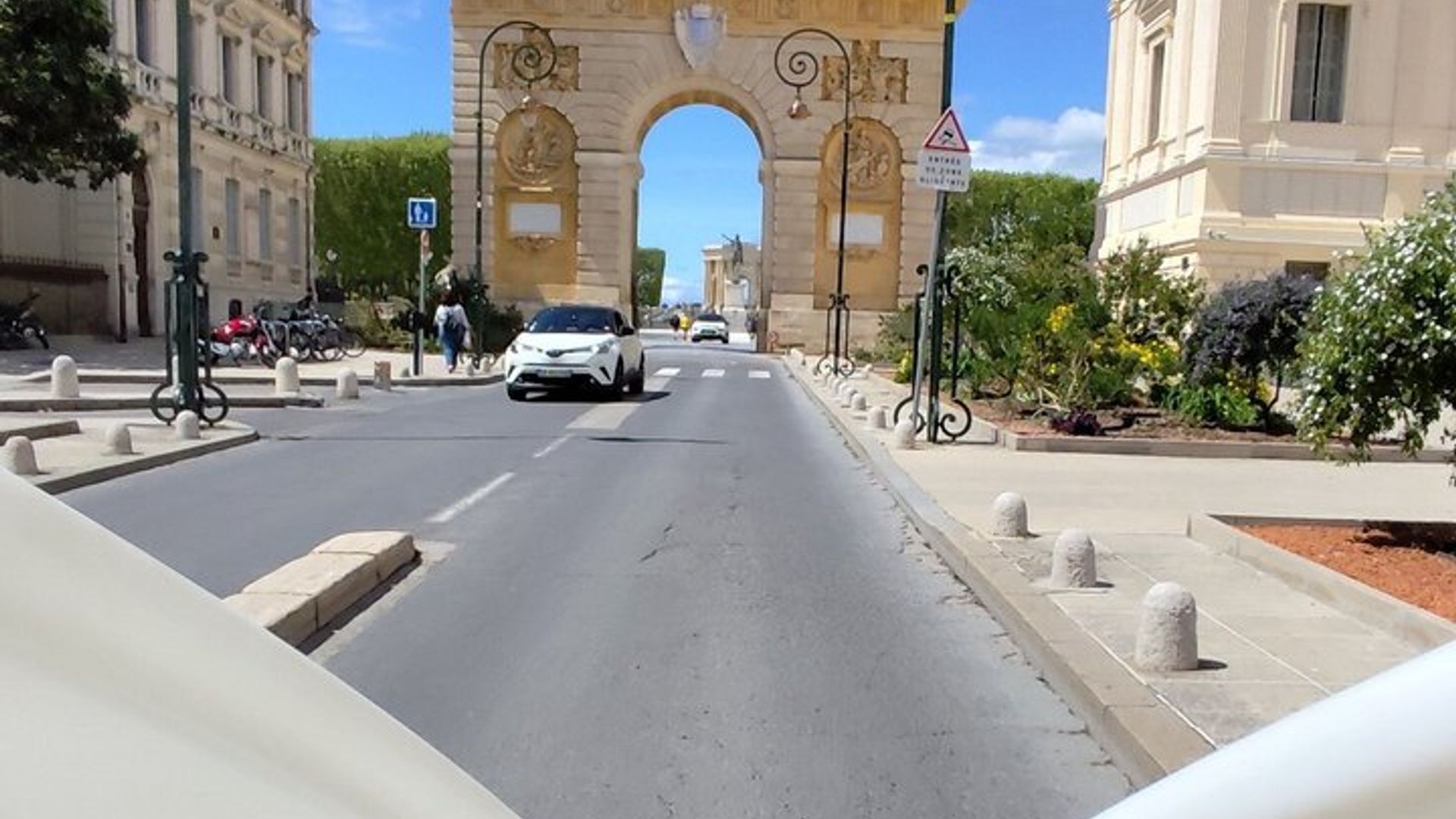 Visite privée de Montpellier en vélo-taxi et Audio Guide