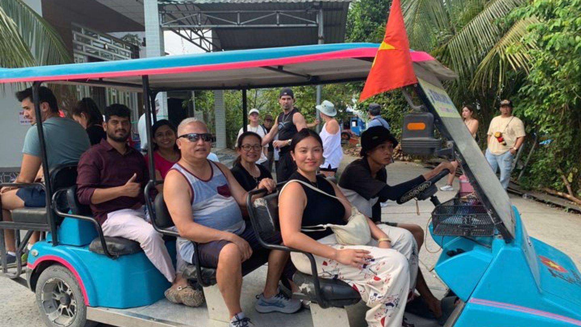 Delta authentique du Mékong : Tuk Tuk, Bateau à rames, Tour à vélo