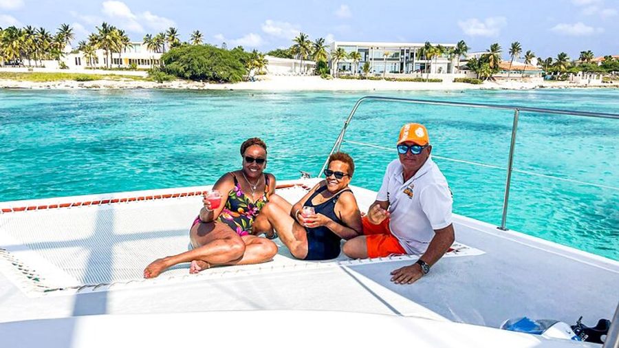 Aruba Sailing, Snorkeling Afternoon Tour with Lunch