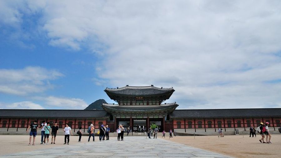 Full-Day Palace Tour in Seoul