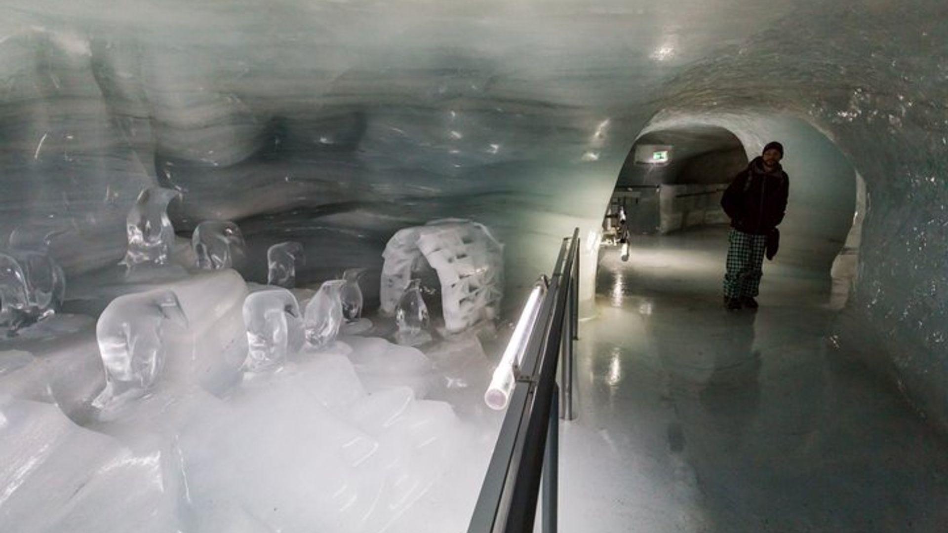 Jungfraujoch Top of Europe Private Day Trip from Basel