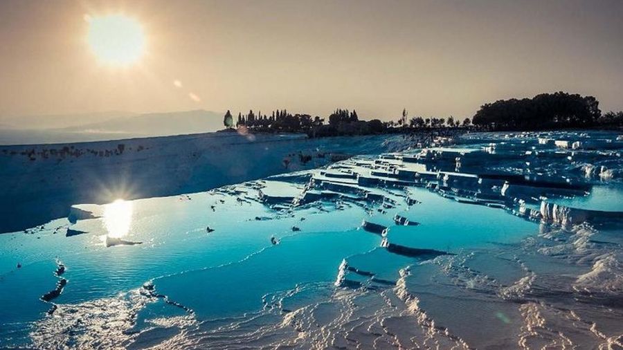 Kusadasi to Pamukkale Small Group Tour with Lunch and Transfer