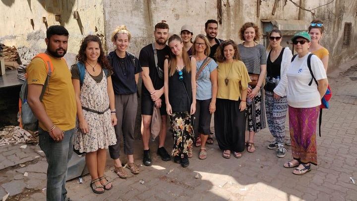 Mumbai Dhobi Ghat, Dharavi, and Dabbawalas Small-Group Tour