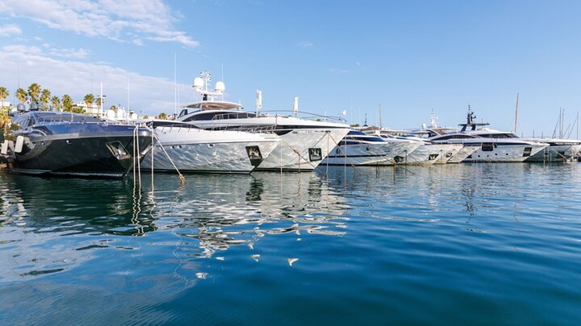 Croisière privée de luxe d'une journée - un voyage serein aux îles