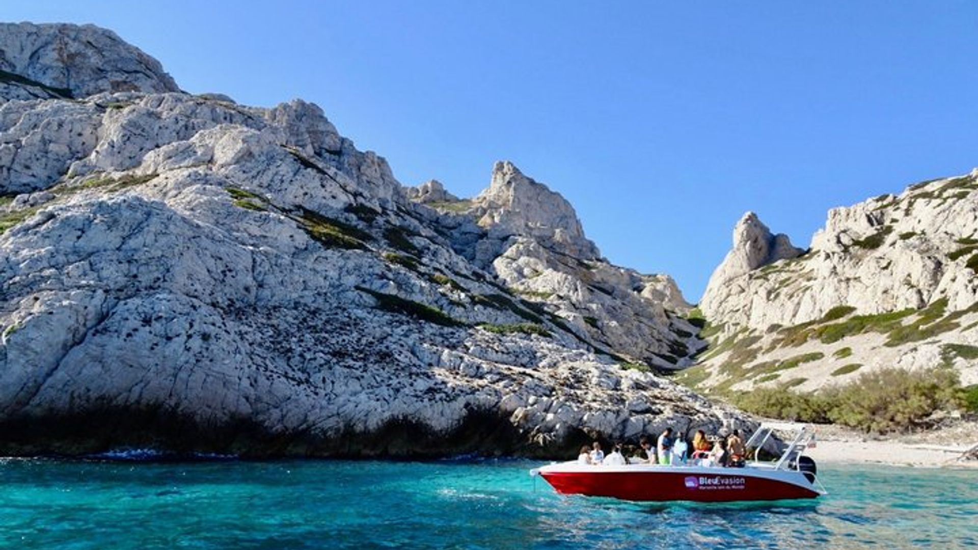 Magnífico paseo en barco por las Calanques con posibilidad de nadar.