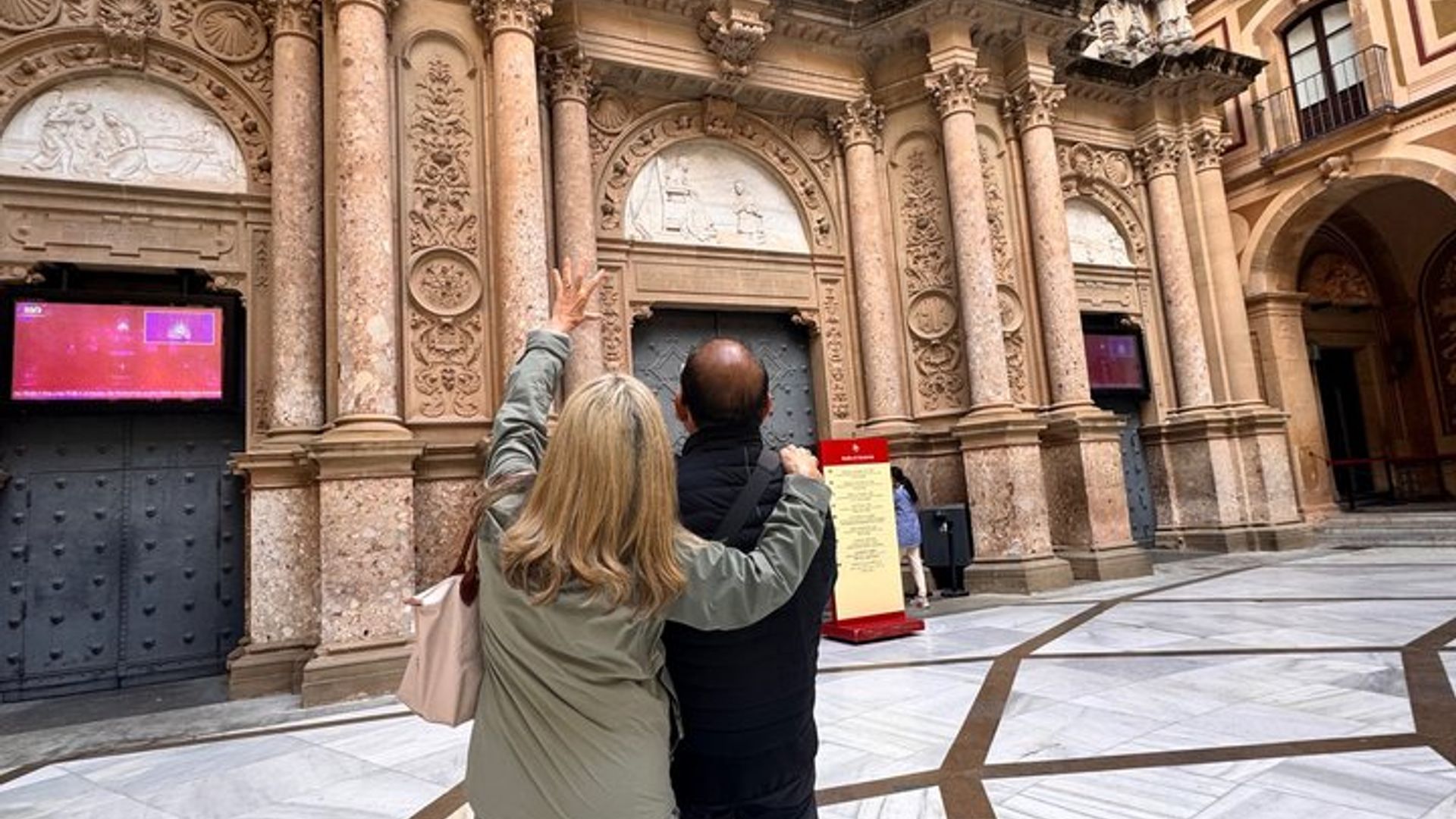 Montserrat : Excursión privada al monasterio y senderos Desde Barcelona