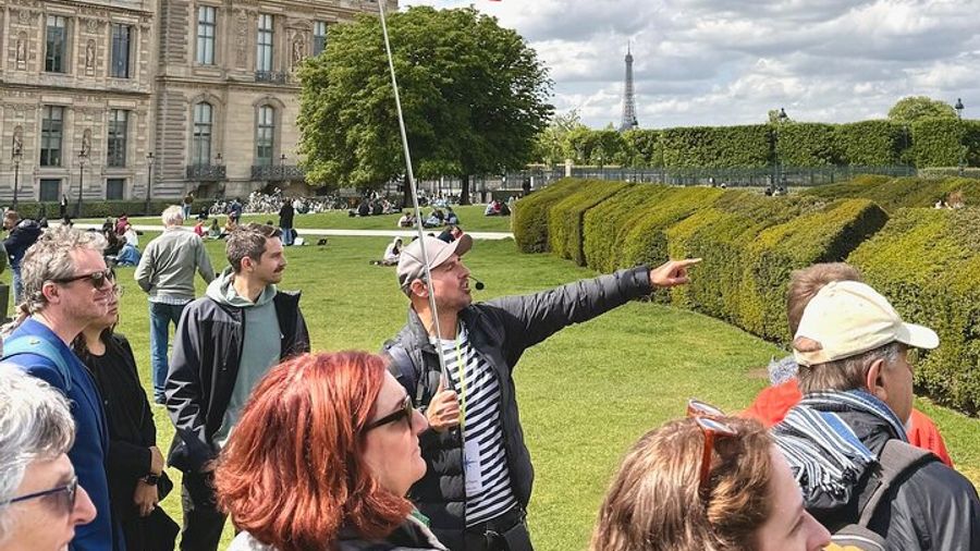 Paris City Center Free Walking Tour (Tip-Based)