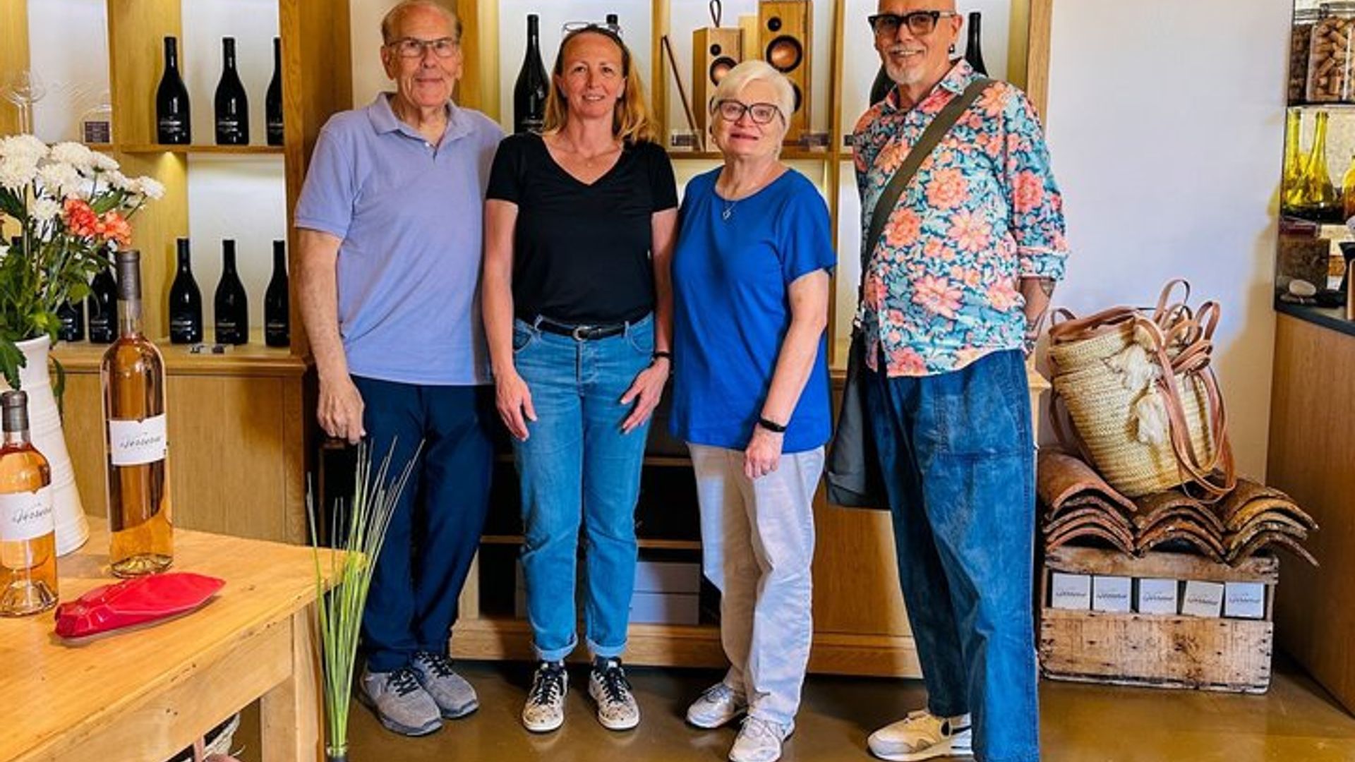 Visite privée des villages du Luberon avec Lourmarin, Lauris et Cucuron