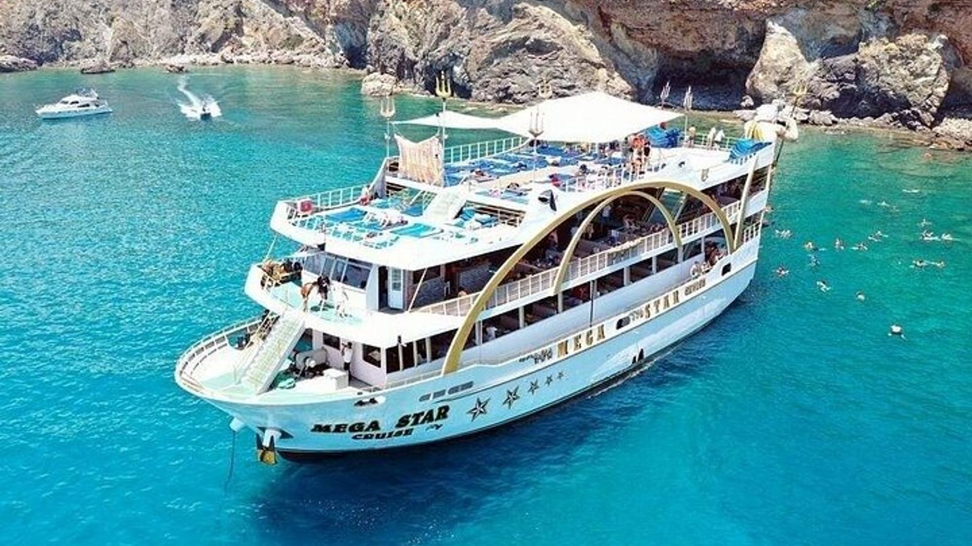 Mega Star Boat Trip, Lunch & Foam Party from Antalya & Kemer