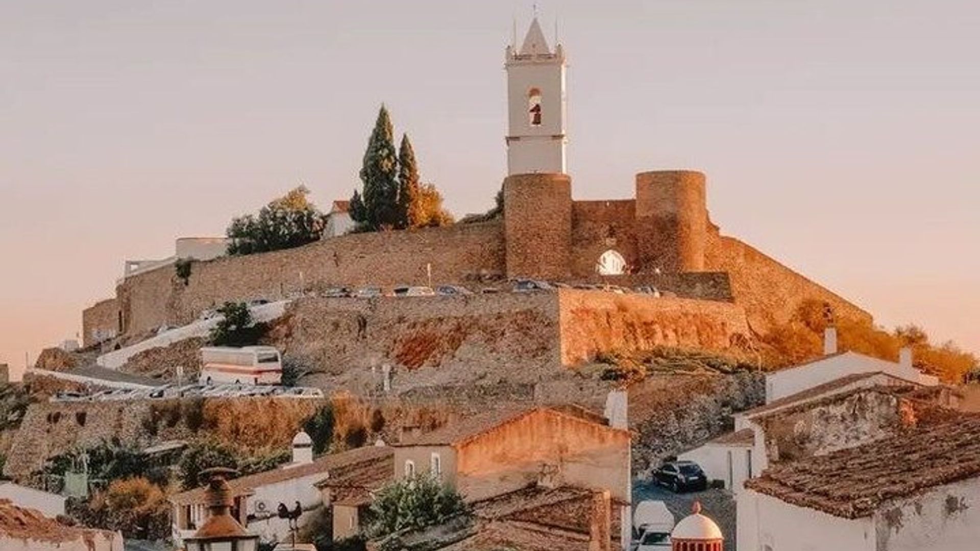 Visite privée de l'Alentejo avec dégustation de vin au départ de Lisbonne
