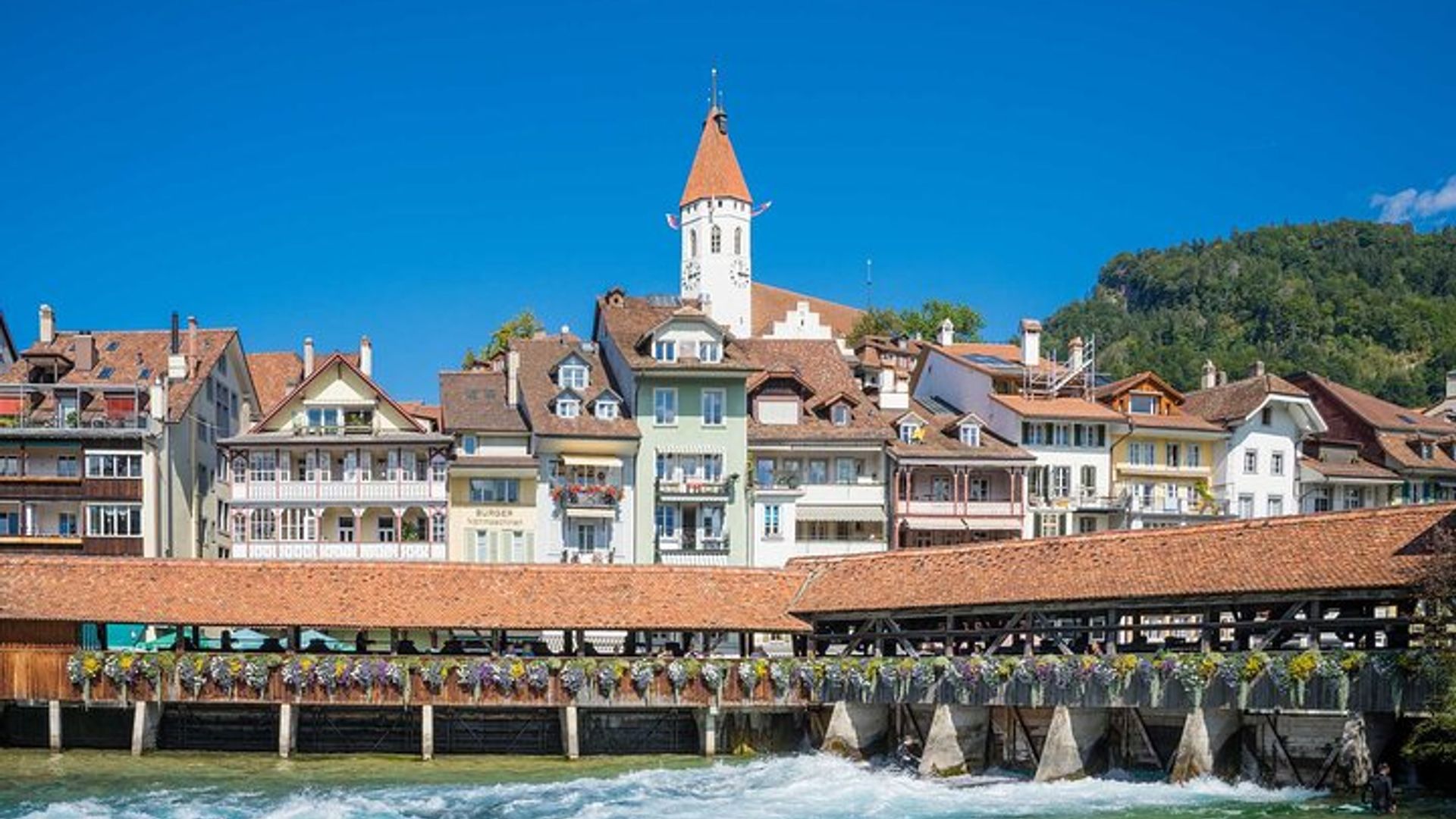 Desde Lucerna : Tour Thun, Cuevas Beatus, Crucero por el Lago y Queso