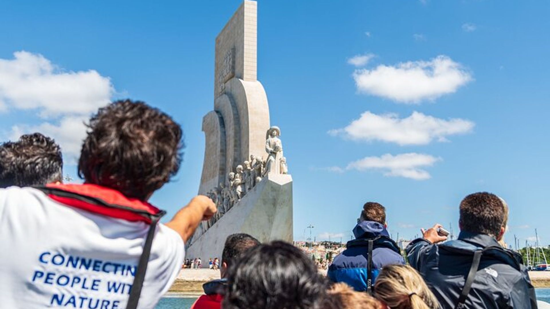 Crucero de avistamiento de delfines para grupos pequeños en Lisboa
