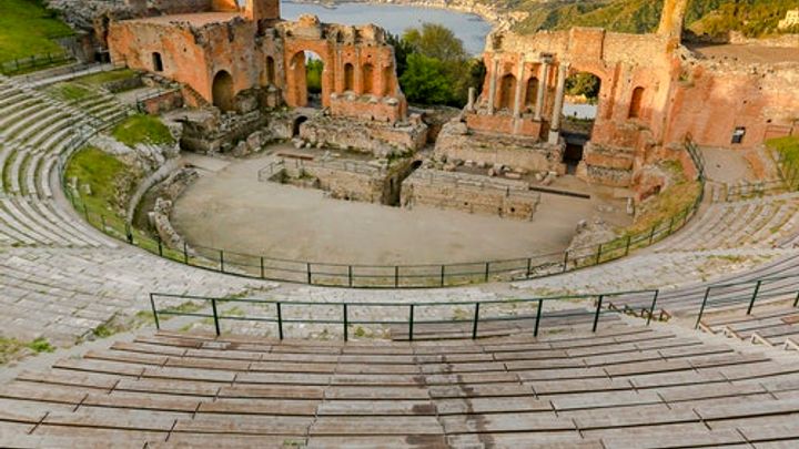 Ancient Theater of Taormina: Entry Ticket + Audio Guide