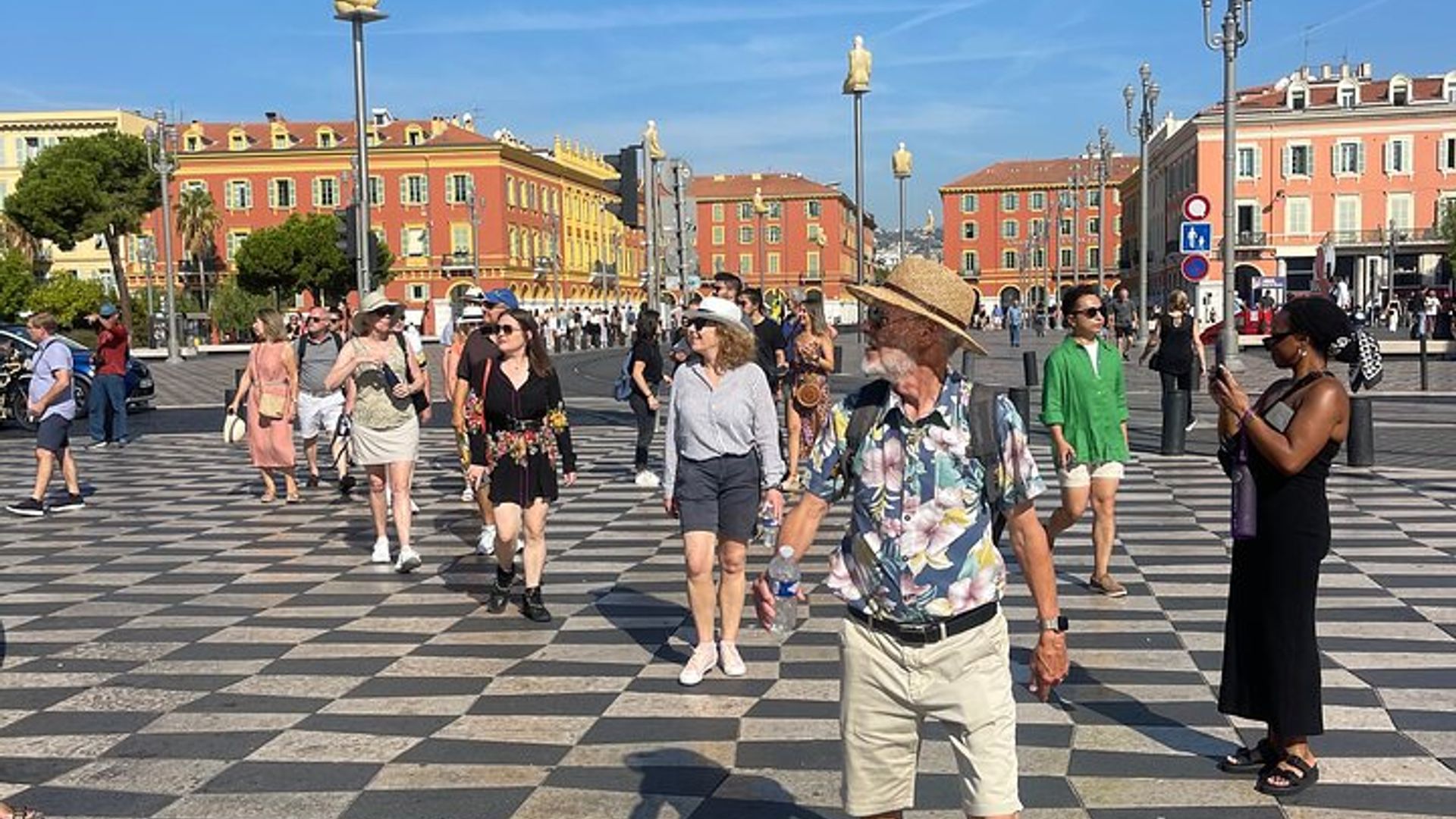 Tour a piedi di Nizza, il centro storico e la Collina del Castello