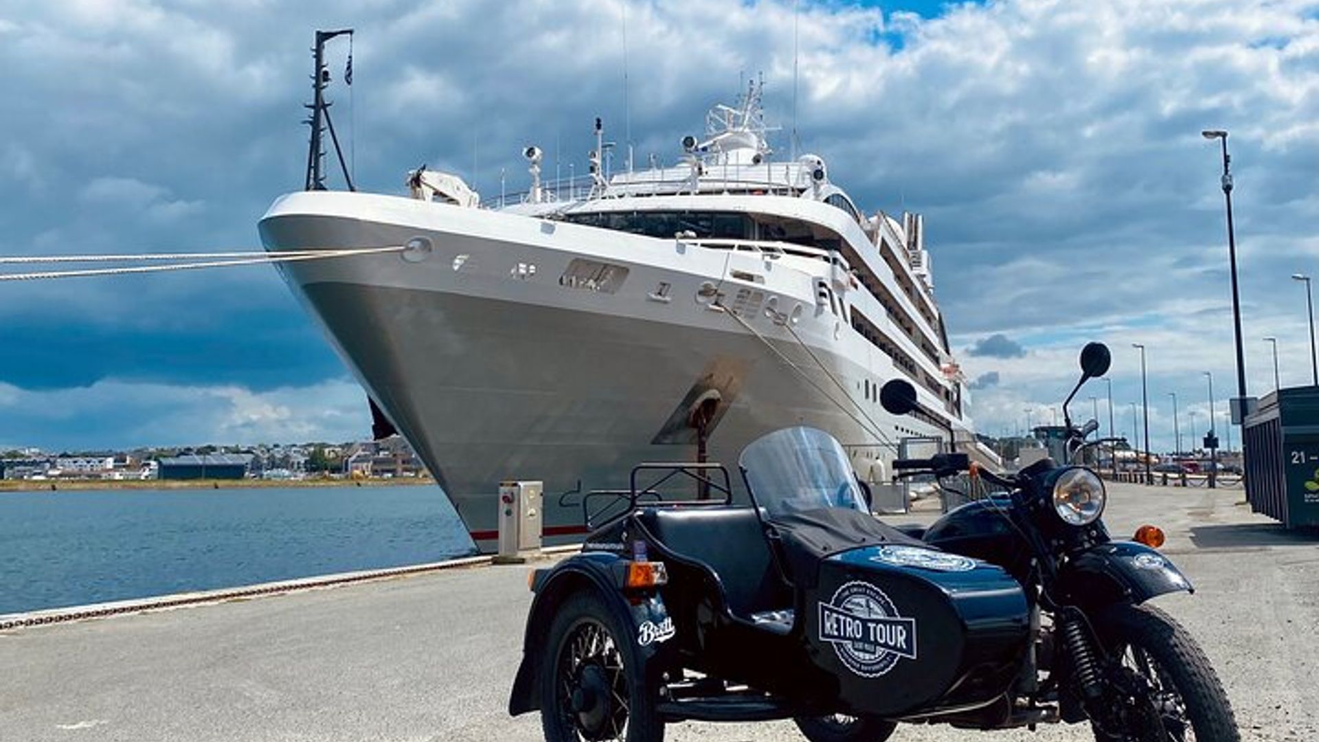 Halbtagestour von Saint-Malo zum Markt von Cancale mit dem Beiwagen (private Tour)