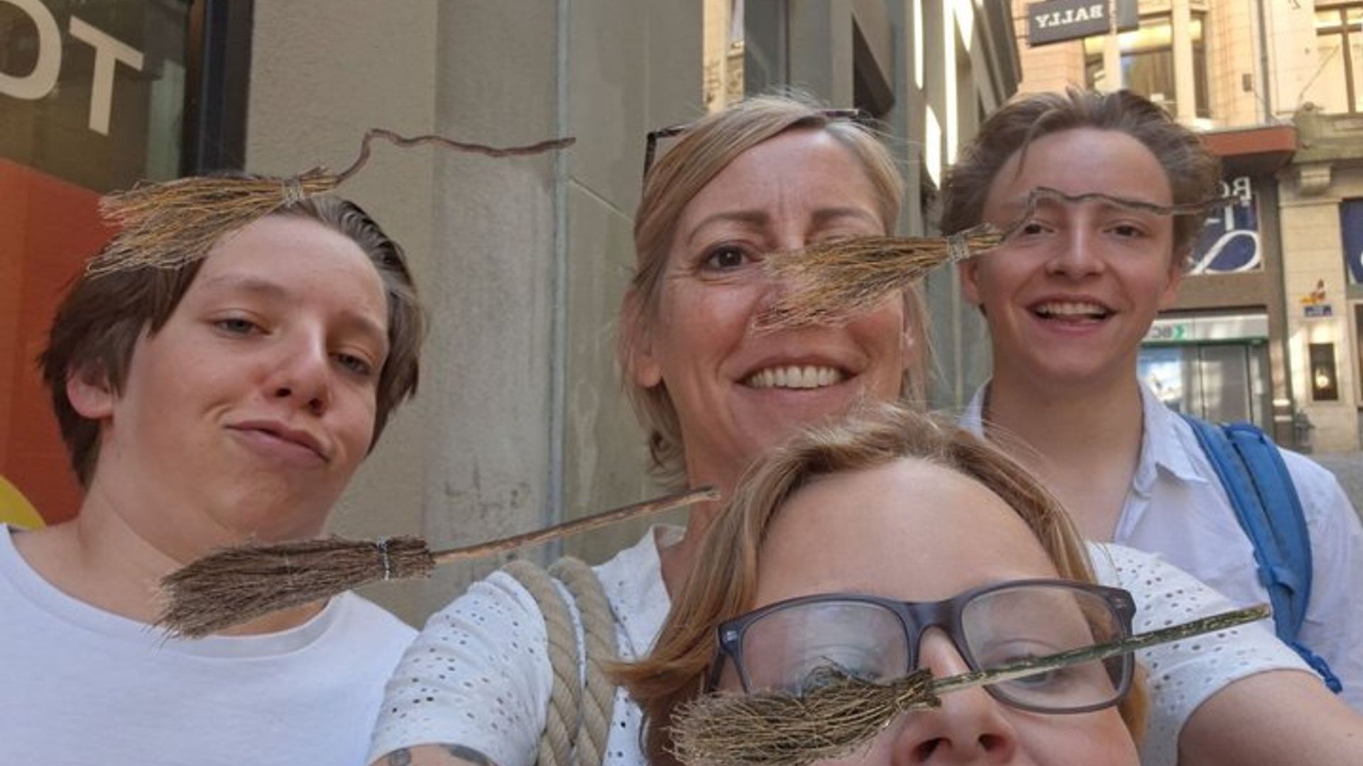 Escape Game Thème Magie en Equipe dans les rues de Lausanne
