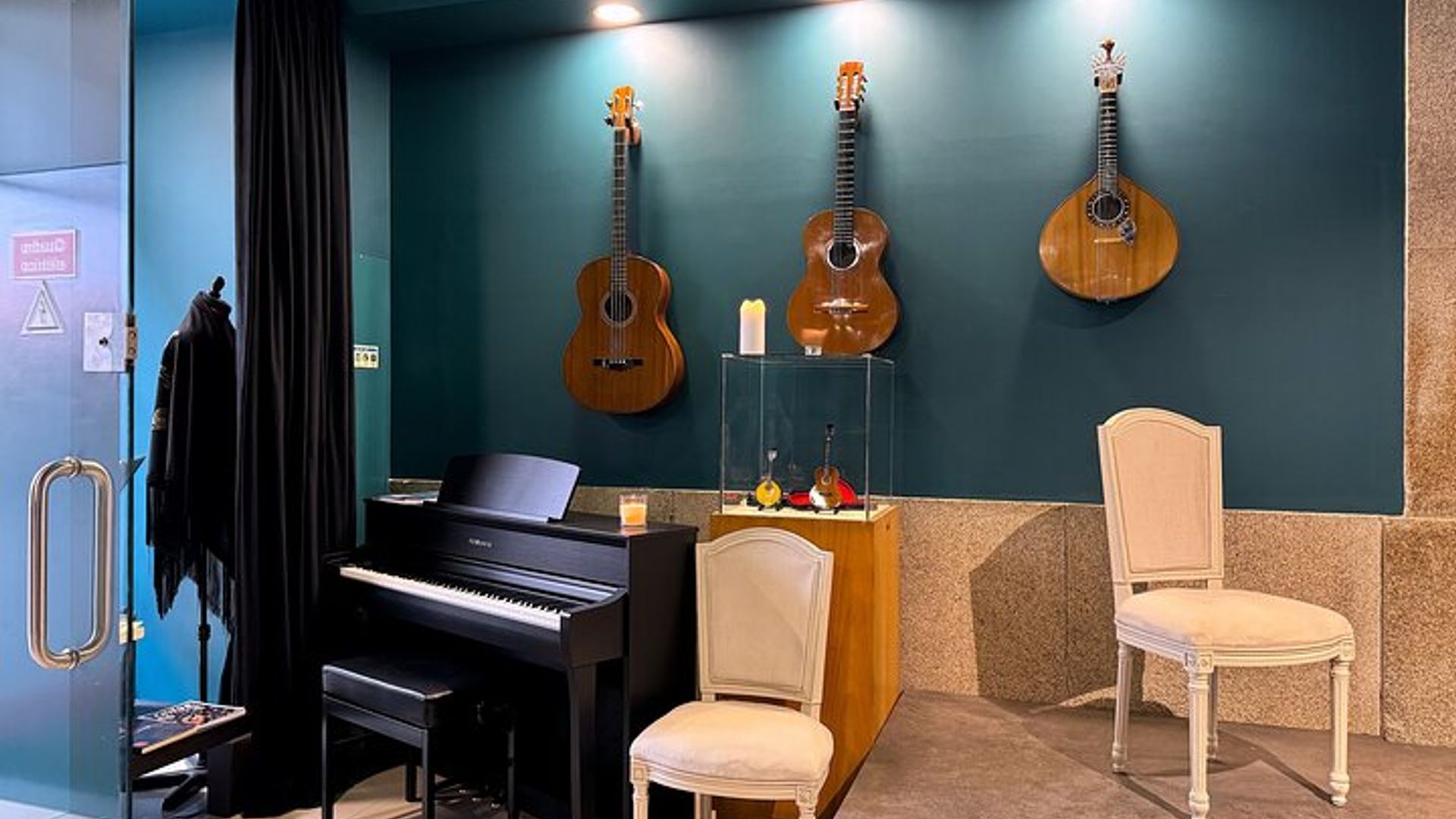 Porto: Fado-Show und Portwein am Bahnhof São Bento