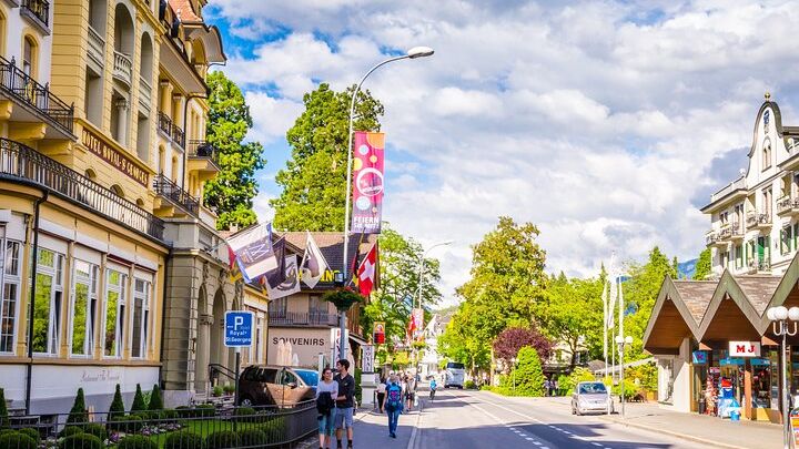 Interlaken 3-hours Private Walking Tour & Mt. Harder Excursion