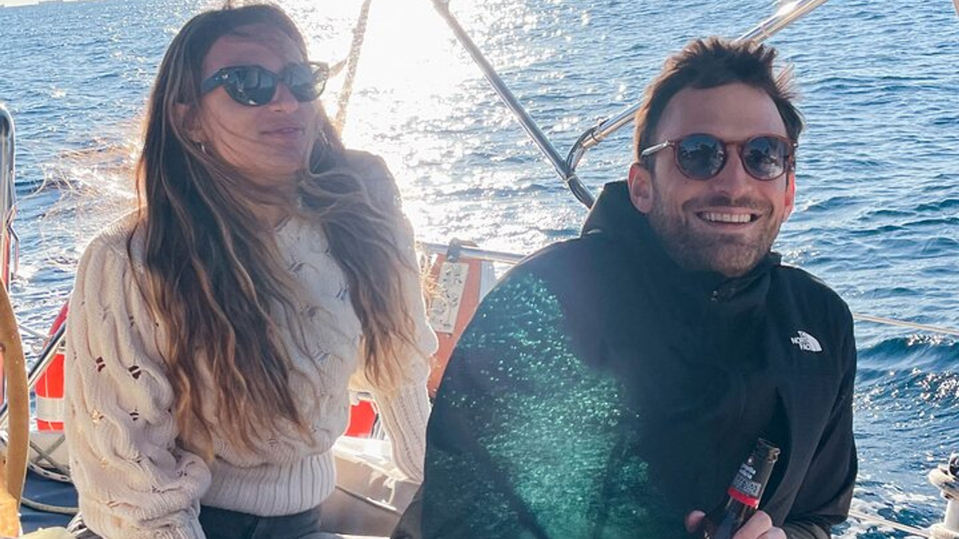 Tour privado en velero: disfruta de Barcelona desde el mar