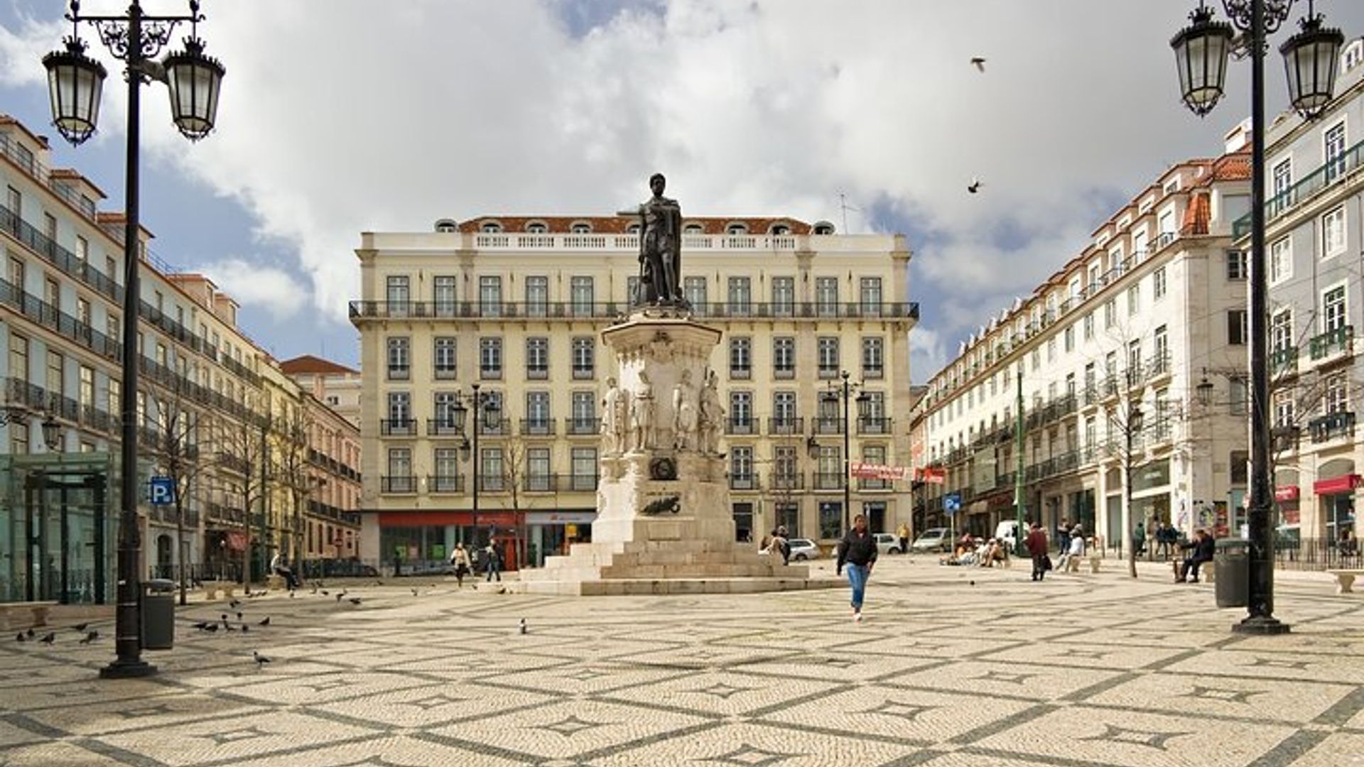 Lisbon Historical Downtown Private Tour image 1