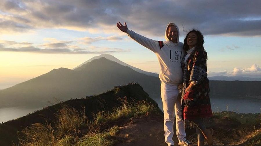 Mt. Batur Sunrise Trek Private Tour with Breakfast and Pickup
